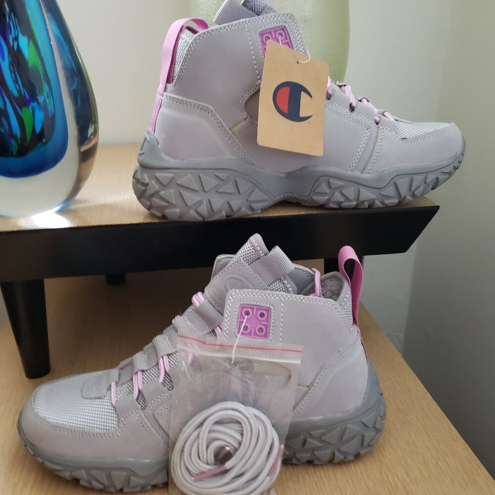 BNWT Champion Tank Grid Boot KICKS (4.5Y) in Silverstone/Porchid-grey - Picture 5 of 9